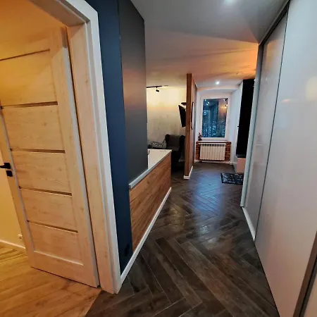 Uprzewodnika شكلارسكا بوريبا